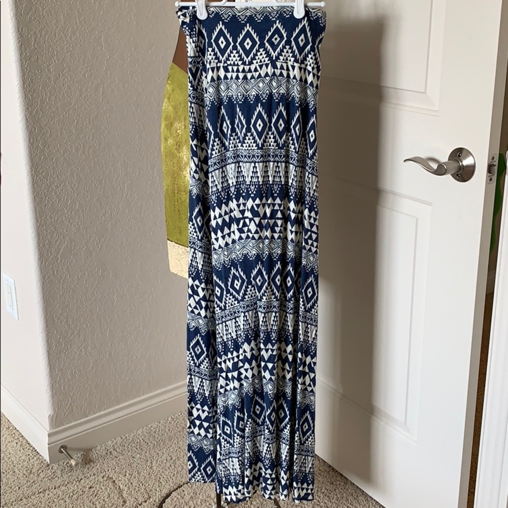 Maxi skirt